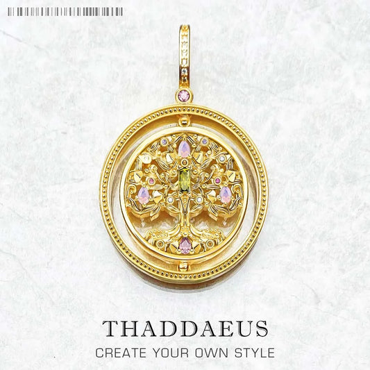 THADDAEUS runder Anhänger in Goldoptik mit Baum-Motiv und farbigen Steinen
