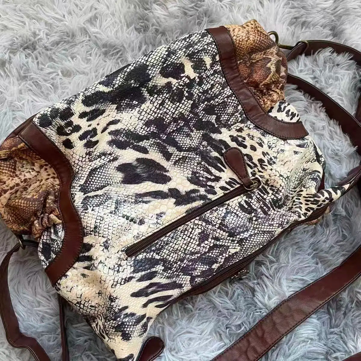 Damen-Schultertasche aus PU Vintage-Look mit Mehrfachfächern und Großem Hauptfach für Alltagsbedarf