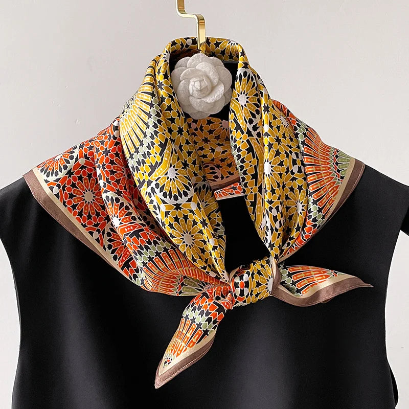 Damen Seidenschal quadratisch Blumen Bandana Haarband Halstuch weich C