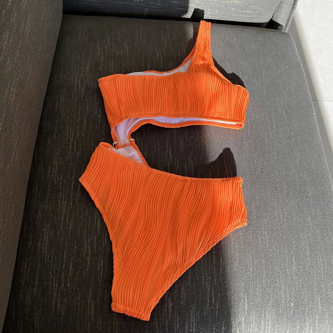 Damen Badeanzug asymmetrisch Cut-Out gerüscht One-Shoulder gepolstert