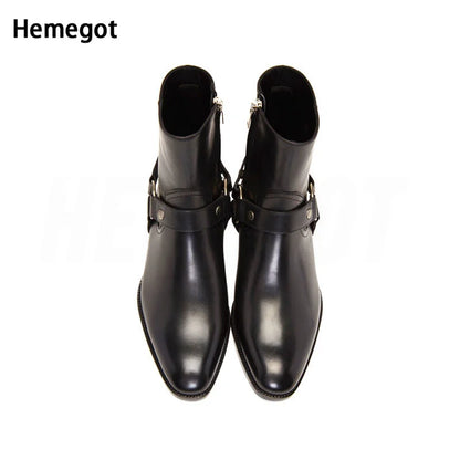 Chelsea-Boots Vorderansicht mit Schnallriemen, seitlichem Reißverschluss, Glattleder schwarz