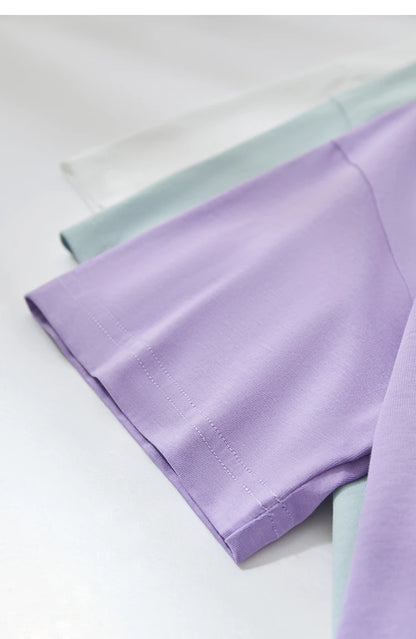 Damen T-Shirt im Minimalismus-Stil mit Taschen und elastischem O-Neck