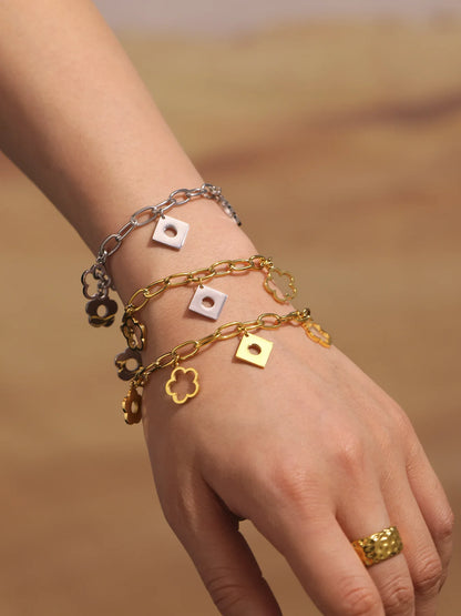 Damen-Charm-Armband mit Blumenmotiv aus Edelstahl