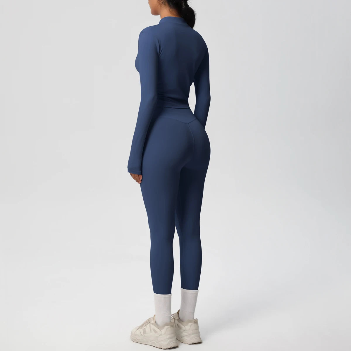 Damen Yoga-Set 2-teilig, dunkelblau, Rückansicht mit Langarmshirt und Leggings