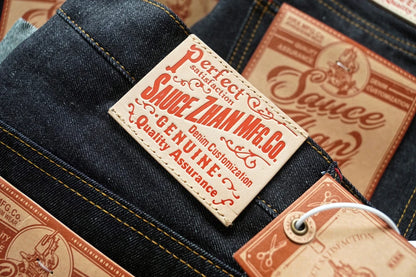 Herren Jeans aus Sommer Selvedge Denim mit lockerer Passform und hohem Bund