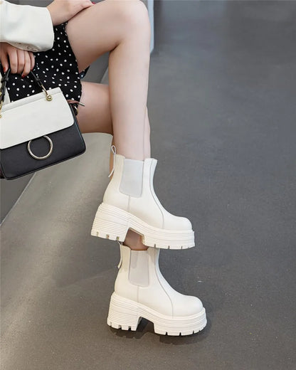 Chelsea-Stiefeletten mit Plateausohle und Blockabsatz, hellbeige, breiter Absatz