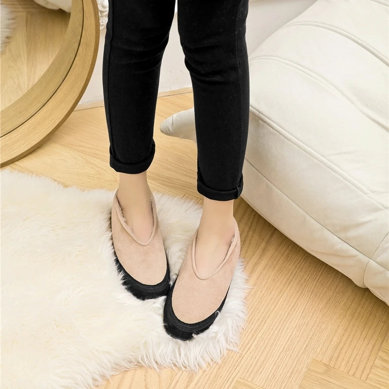 Damen Schneestiefel, flache Slip-on Boots, beiges Veloursleder, kuschelige Fellfütterung