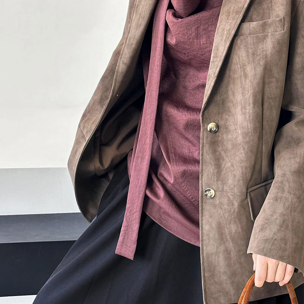 Minimalistischer Damen-Blazer mit Knopfleiste, Reverskragen und langen Ärmeln – Patchwork-Design und Taschen