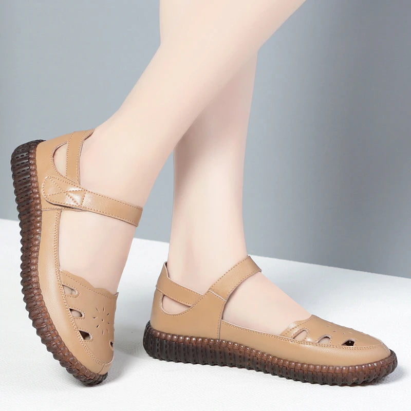 AIYUQI 2025 neue frauen sandalen Flache sohlen nicht-slip hohl frauen schuhe Sommer große-größe weibliche sandalen
