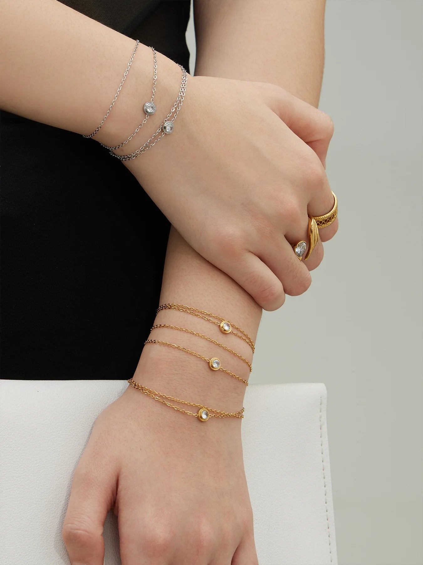 Damen-Armband Doppelkette mit Zirkonia-Solitär