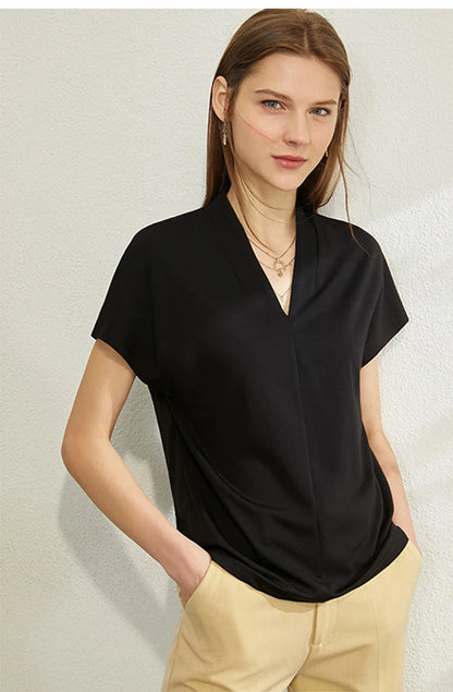 Damen T-Shirt im klassischen Stil mit lässigem V-Ausschnitt und Kurzarm