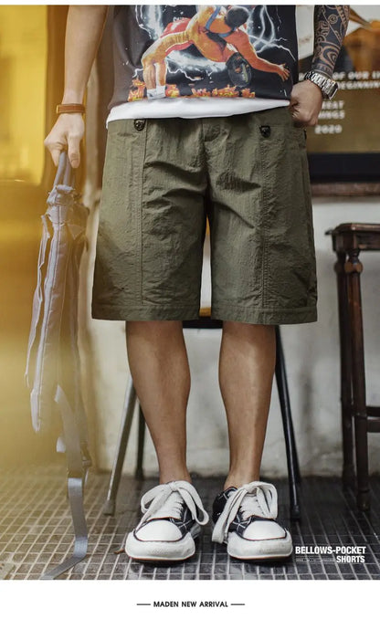 Herren Taschen-Shorts in Lässiger Grüner Farbe für den Sommer
