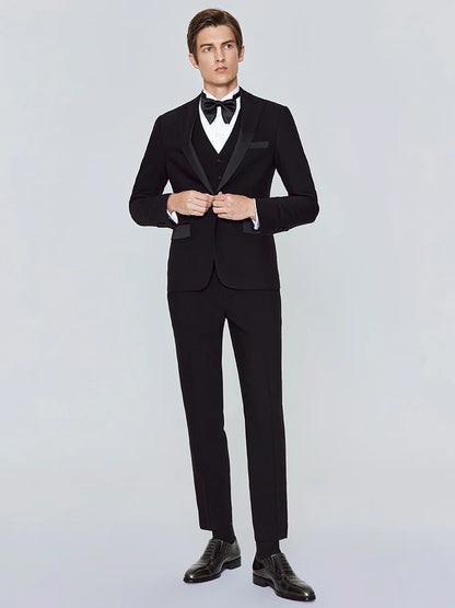 Eleganter Herrenanzug in Grün, Slim Fit, dreiteilig mit Blazer, Weste und Hose – ideal für Hochzeiten und festliche Anlässe.