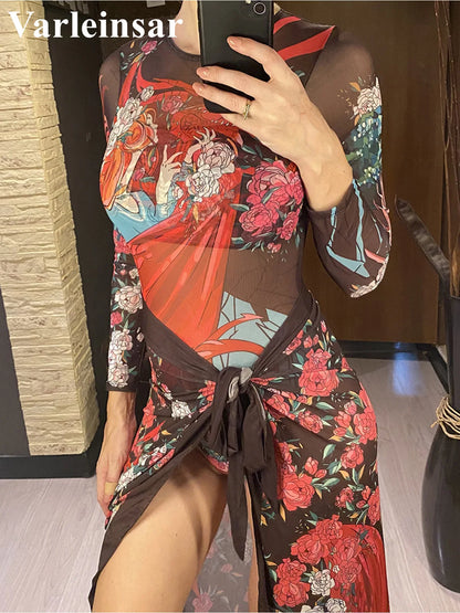 Damen-Badeanzug Blumen Langarm Sarong einteilig gepolstert