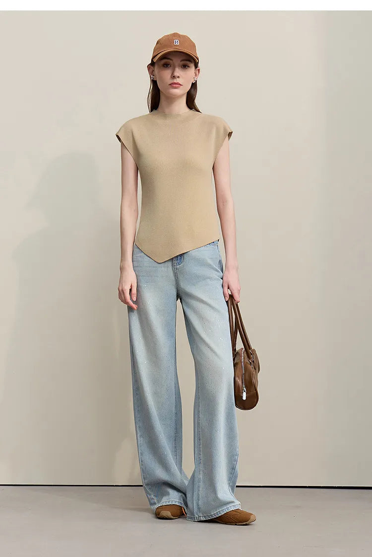 Damen Stricktop mit Stehkragen, Kurzarm und asymmetrischem Saum, beige, einfarbig
