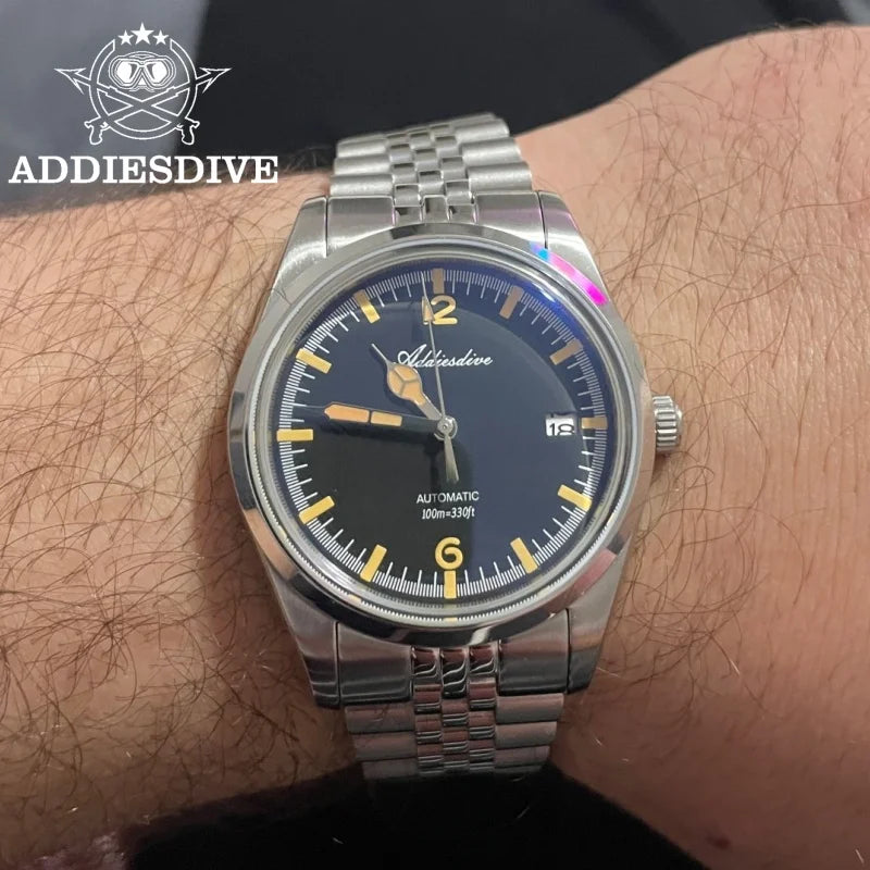 Herren-Automatikuhr mit Jubilee-Armband und Kalenderanzeige