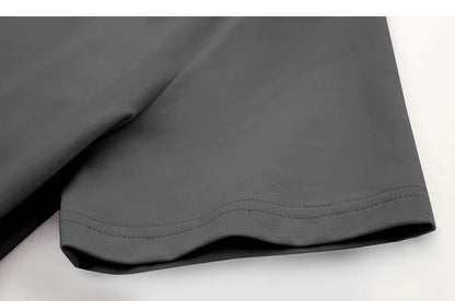 Damen T-Shirt im minimalistischen Stil mit lässigem O-Ausschnitt und kurzen Ärmeln