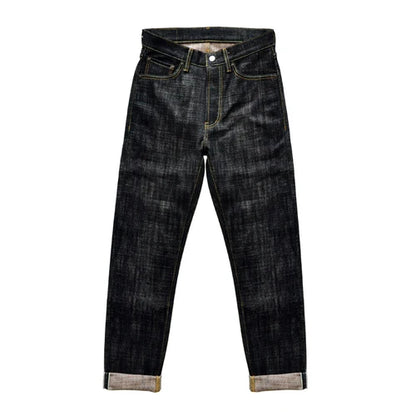 Herren Jeans im Taper Fit aus Raw Denim mit versilberten Knöpfen