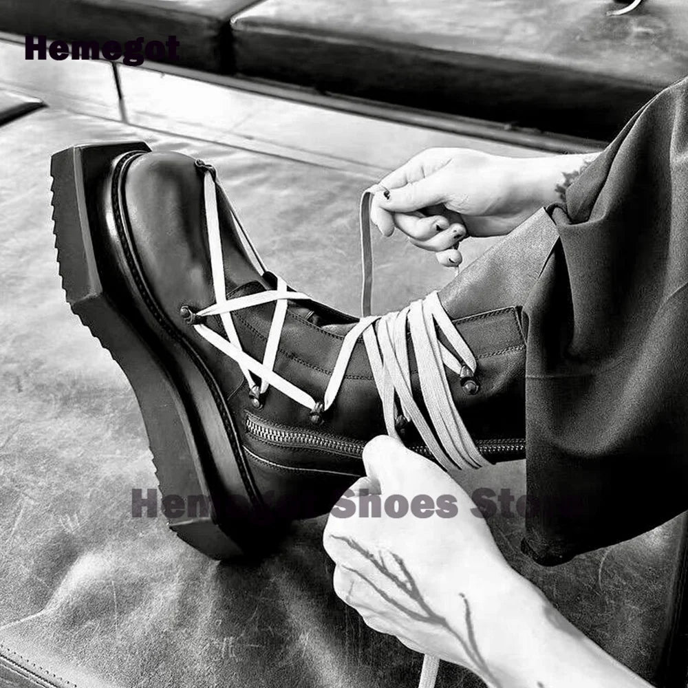 Herren-Schnürstiefelette mit Kreuzschnürung, hoher Schaft, runde Kappe, schwarze Lederschuh-Optik