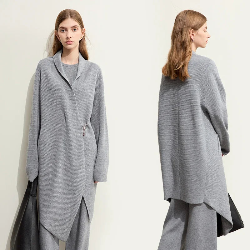 Damen-Strickjacke Wolle Umlegekragen lang locker Tasche Herbst