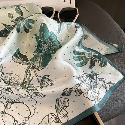 Damen Seidenschal quadratisch Halstuch Bandana Haarband Krawatte bedruckt Mode