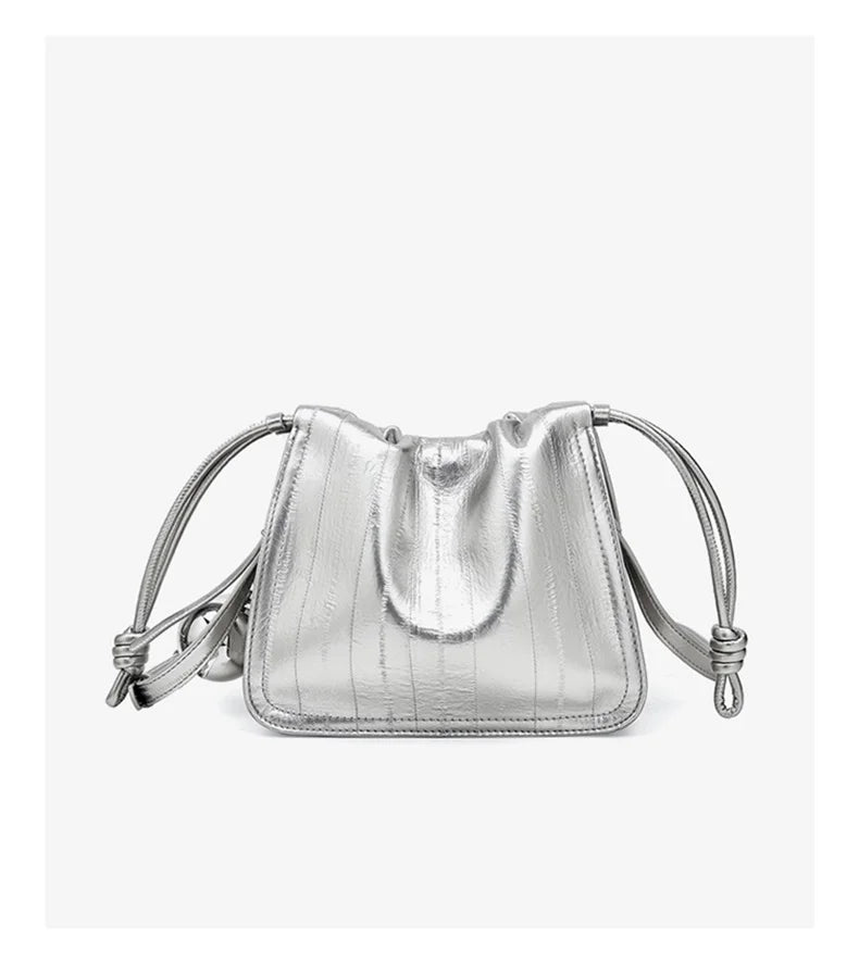 Damen Schultertasche aus Kunstleder und Spaltleder mit Kordelzug