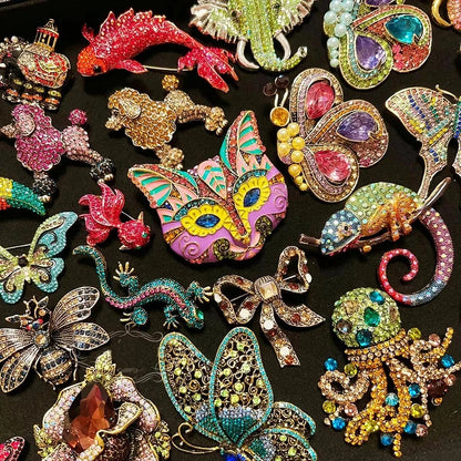 Brosche Katze Schmetterling Kristall Strass Barock Palast Tier Emaille Unisex