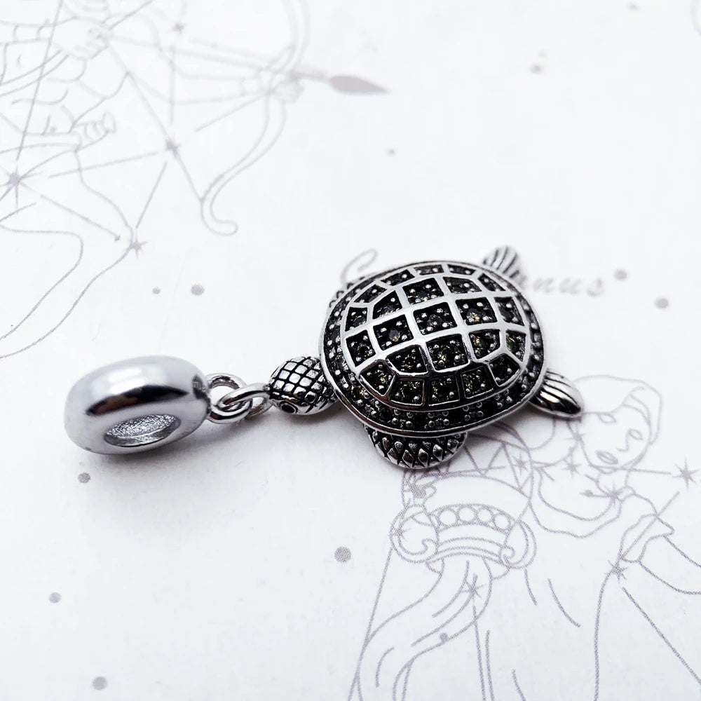 Damen-Charm-Anhänger grüne Schildkröte Ozean Frühling aus Sterlingsilber