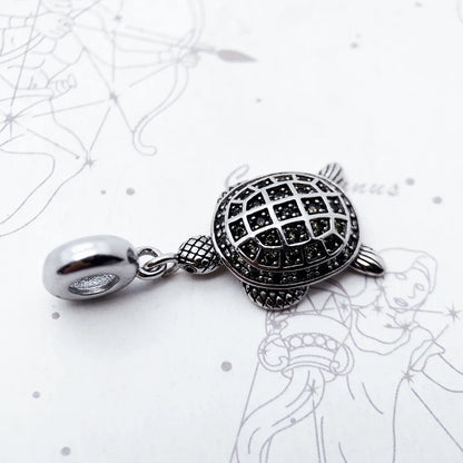 Damen-Charm-Anhänger grüne Schildkröte Ozean Frühling aus Sterlingsilber