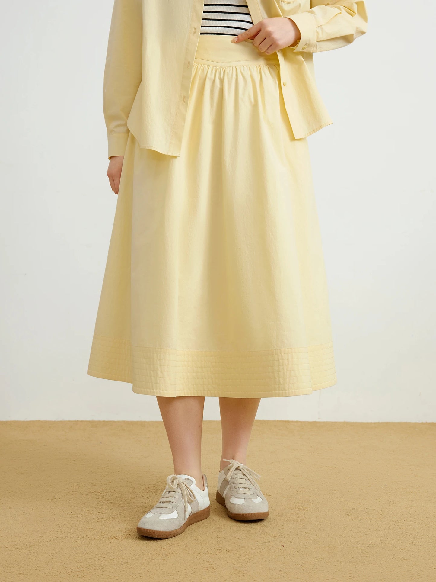 Vielseitige, romantische Damenbluse aus erfrischendem Chiffon – ideal für den Sommer