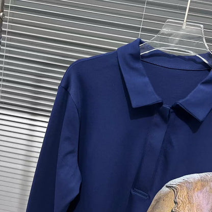 Ärmelloses Damen-Strickkleid mit Patchwork-Applikationen und Halterdesign – figurbetont und modisch