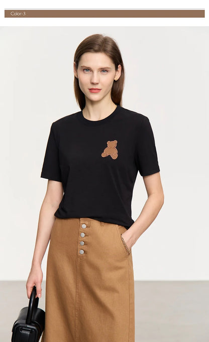 Damen Top im minimalistischen Stil mit Bären-Applikation und O-Ausschnitt
