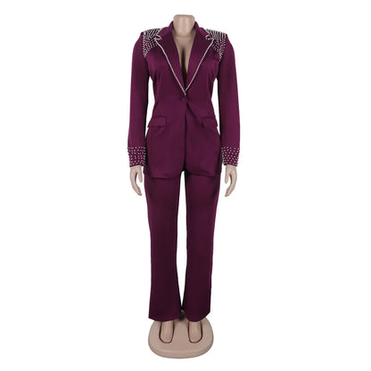 Zweiteiliges Damen-Set mit Applikationen, langärmligem Patchwork-Hemd und hoch taillierter Hose