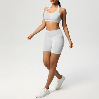 Nahtloses Yoga-Set: Push-Up-BH und Shorts, weiß