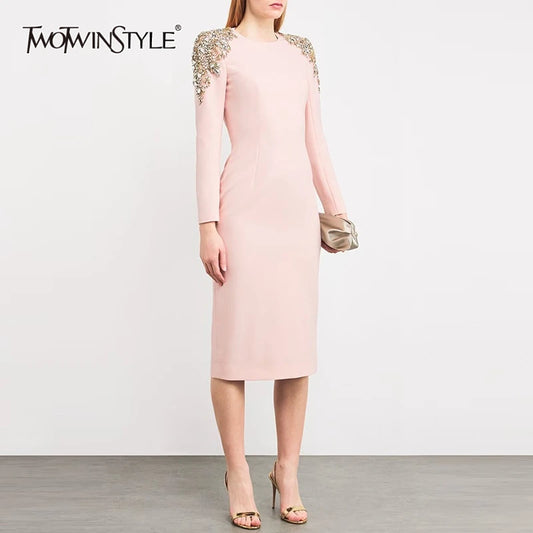 Elegantes Damen-Kleid mit Rundhalsausschnitt, halben Ärmeln und Pailletten-Patchwork-Design