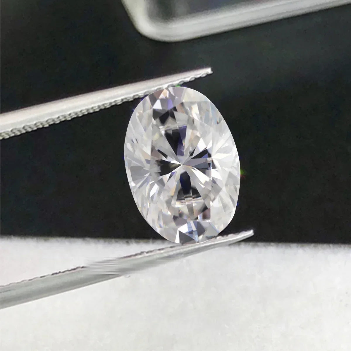 Damen-Verlobungsring aus Gelbgold 14K mit ovalem Moissanit, 2 Karat, feines Finish und langlebigem Glanz