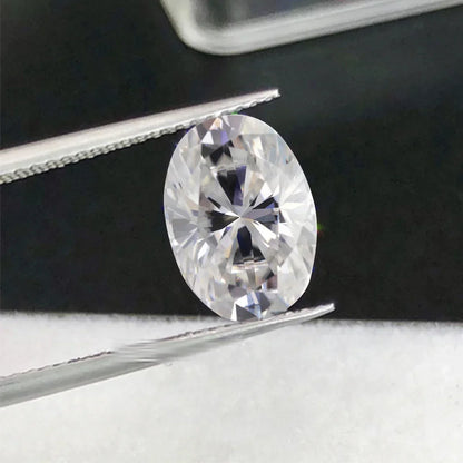 Damen-Verlobungsring aus Gelbgold 14K mit ovalem Moissanit, 2 Karat, feines Finish und langlebigem Glanz