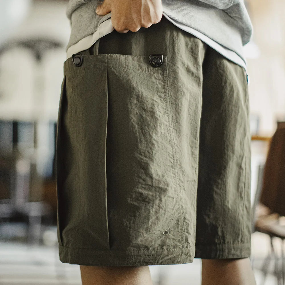 Herren Taschen-Shorts in Lässiger Grüner Farbe für den Sommer