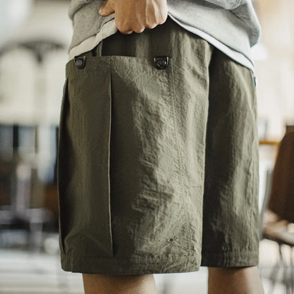 Herren Taschen-Shorts in Lässiger Grüner Farbe für den Sommer