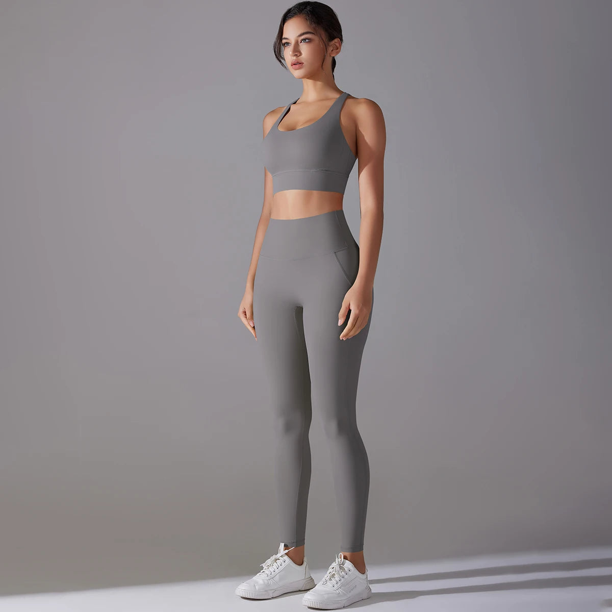 Damen-Yoga-Set mit Bügeltop und Leggings, Slim Fit, grau, seitliche Ansicht