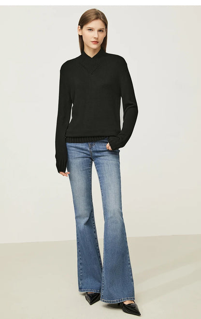 Damen-Pullover mit Stehkragen, schwarz, lange Ärmel; gerippter Saum, locker geschnitten