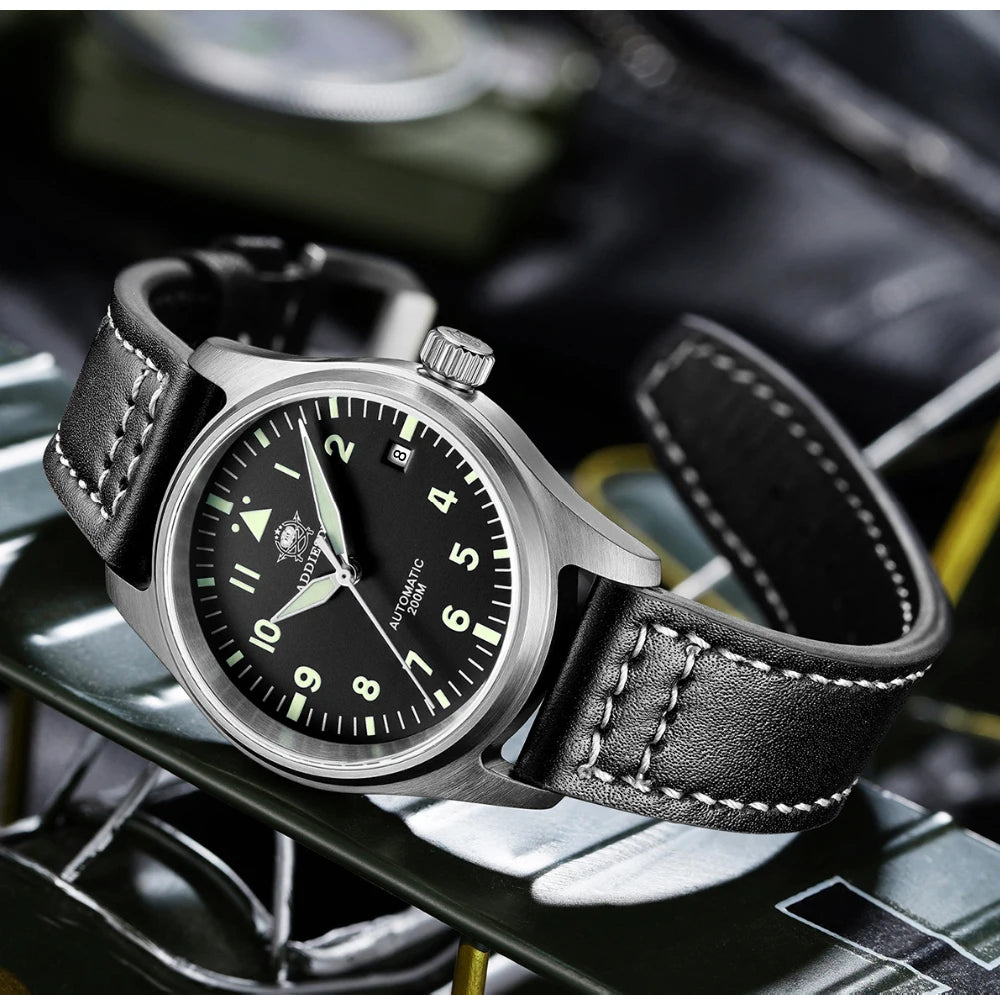 Herren-Vintage-Automatikuhr mit Lederarmband und C3-Leuchtmasse