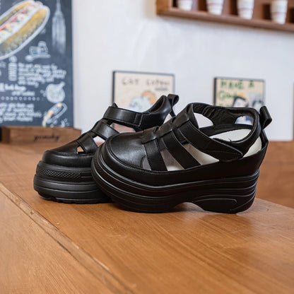 Damen-Sandalen mit Plattform, 2025, neue Sandalen aus echtem Leder mit hohem Absatz, geschlossene Zehen, interne Erhöhung, römische Damen-Sandalen