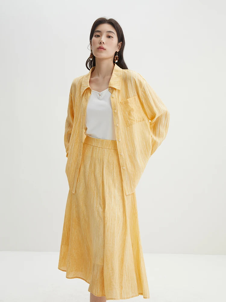 Leichte Damen-Chiffonbluse mit Blumenmuster und eckigem Ausschnitt – ideal für den Sommer