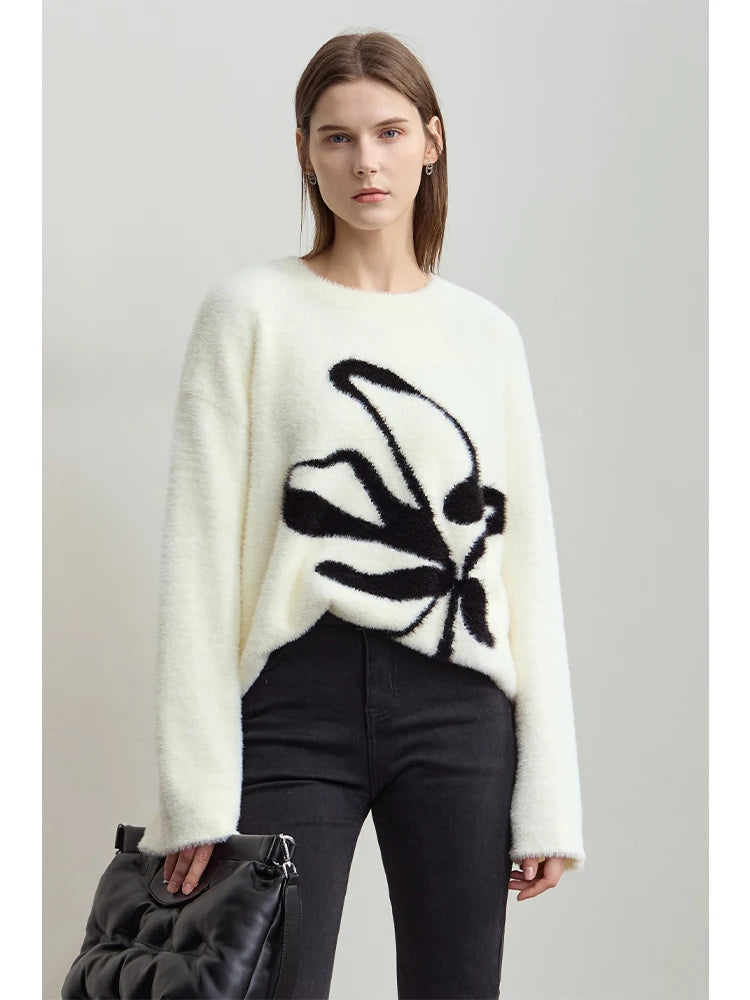 Damen-Pullover wollweiß mit schwarzem Jacquard-Motiv vorne, lange Ärmel
