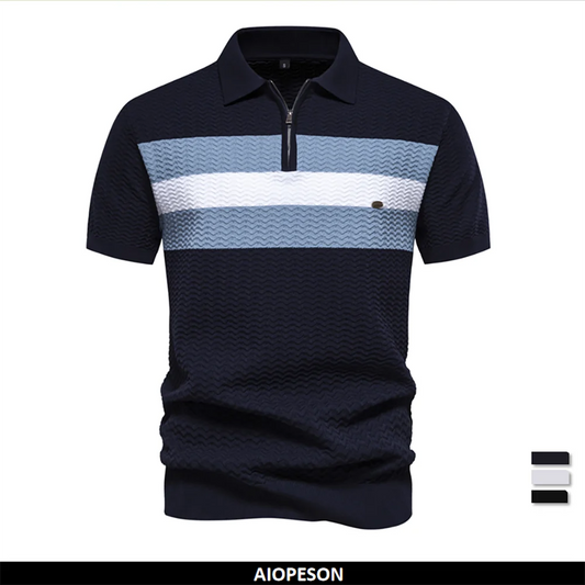 Herren-Poloshirt, dunkel mit Reißverschluss, geripptes Strickmuster und blau-weißem Streifen