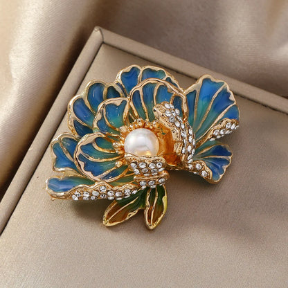 Brosche Blume Perle Emaille Kristall Tropföl Klassisch elegant Damen