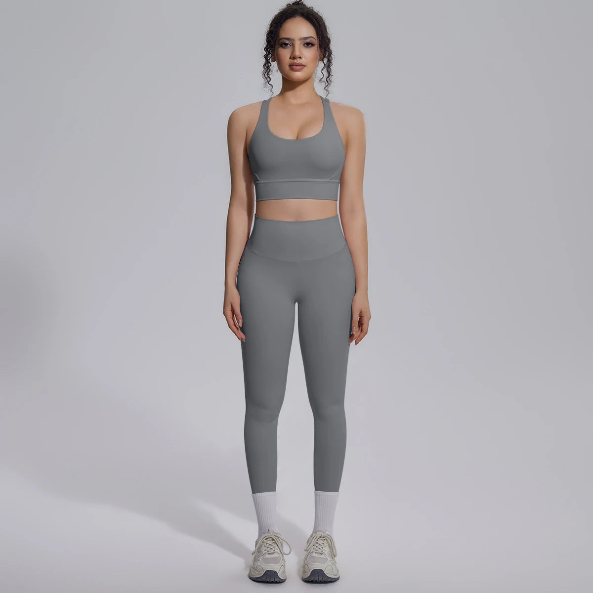 Yoga Set Für Frauen Mit Crossback Top Und Hochtaillierter Hose
