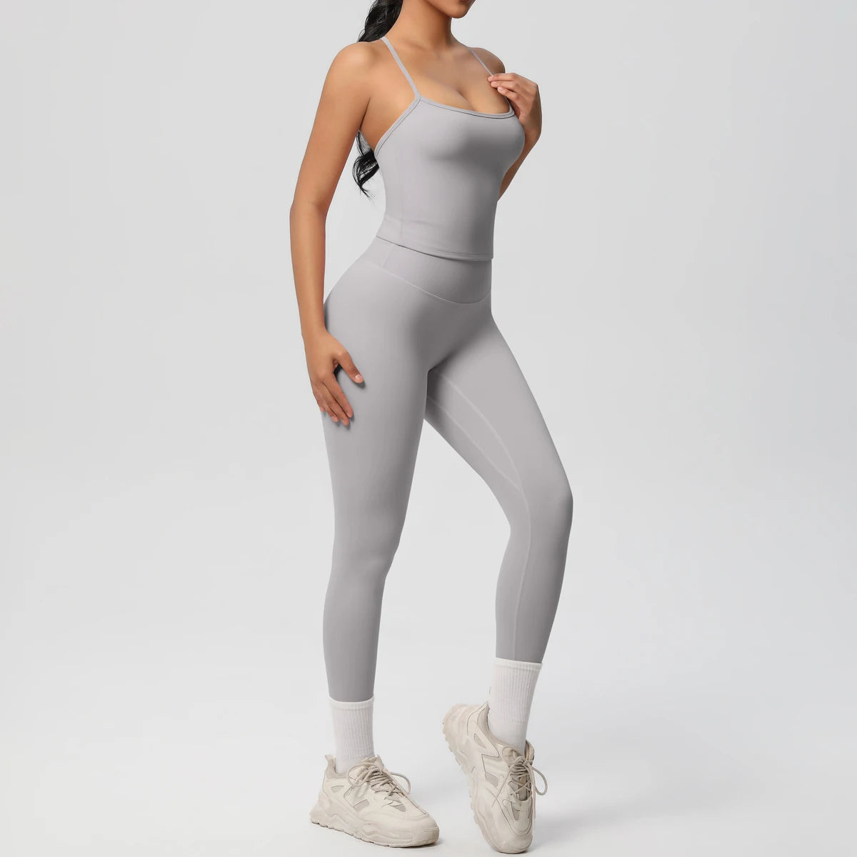 Damen Yoga-Set grau: Trägershirt mit Spaghettiträgern und Leggings