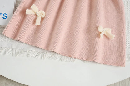 Mädchen Herbst-Strickkleid mit süßer Schleife im Farbblock-Design